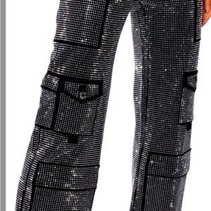 Akira AMMO BONNE SOIREE RHINESTONE CARGO PANTS
SKU: 316894
Color BLACK
Size XL